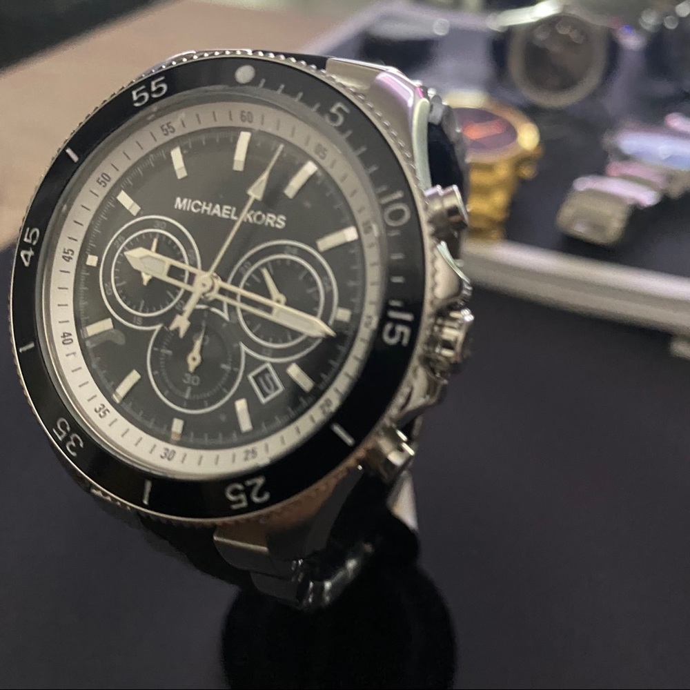 Michael kors watch silver and black - Picture 5 of 6